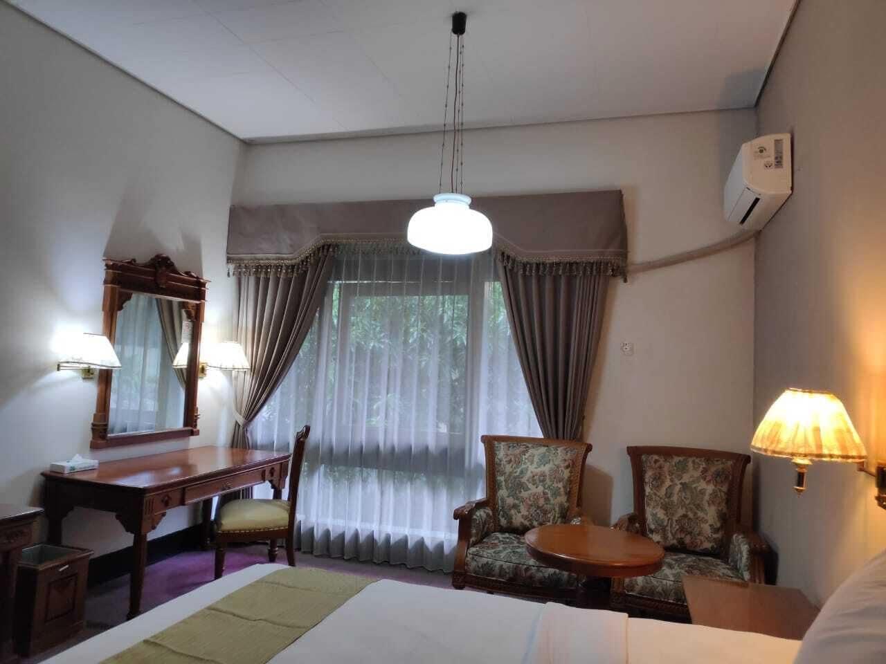 New Grand Park Hotel Сурабая Екстериор снимка