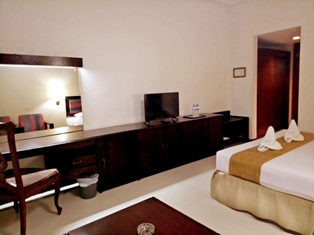 New Grand Park Hotel Сурабая Екстериор снимка